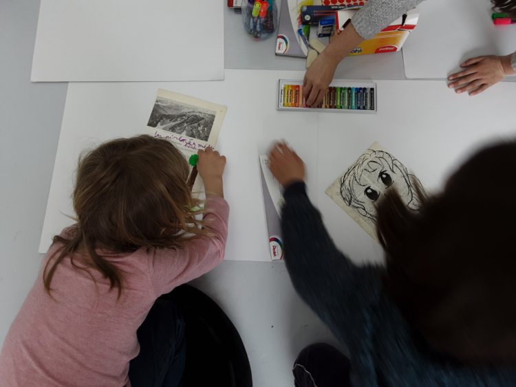 La visite en famille de l’exposition “Souvenir nouveau” - Le Grand Café